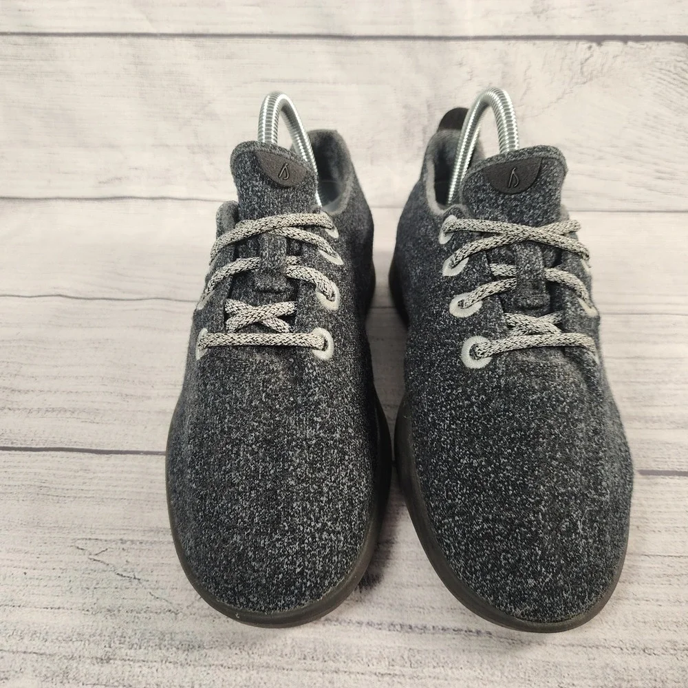 Allbirds Wool Runner Women's Size 7 Charcoal Gray Merino Wool Sneakers